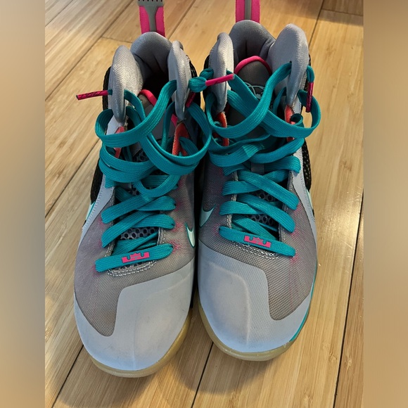 Nike LeBron 9 PS Elite South Beach - Picture 5 of 6